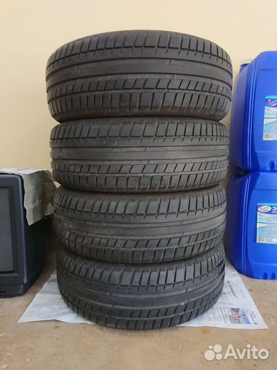 Kormoran Road Performance 215/60 R16 99V