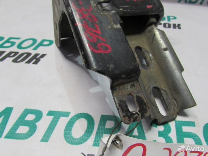 Опора кпп левая для Peugeot 200 207 2006-2013г