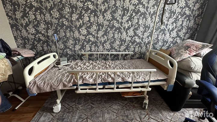Медицинская кровать бу