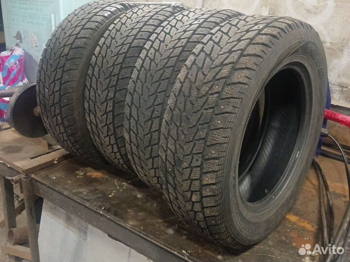 Toyo Open Country I/T 215/65 R16