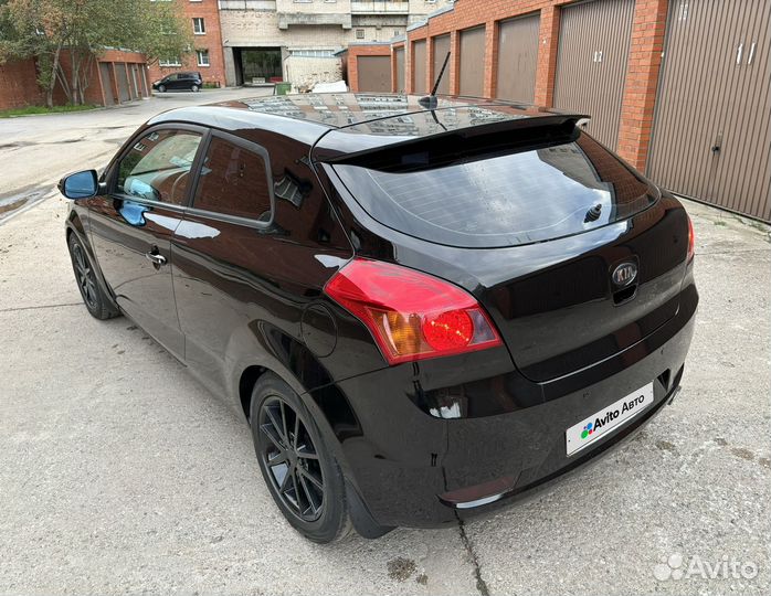 Kia Ceed 1.6 AT, 2010, 251 000 км