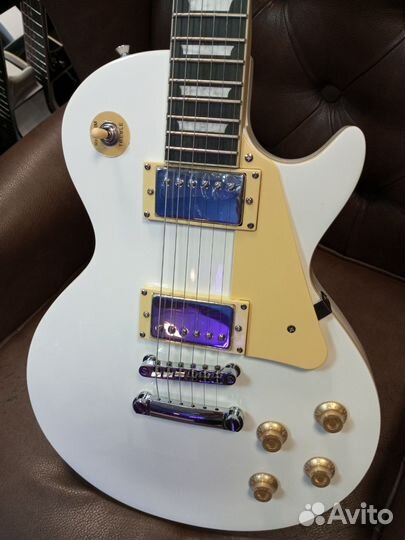 Новая электрогитара Fabio les paul белого цвета