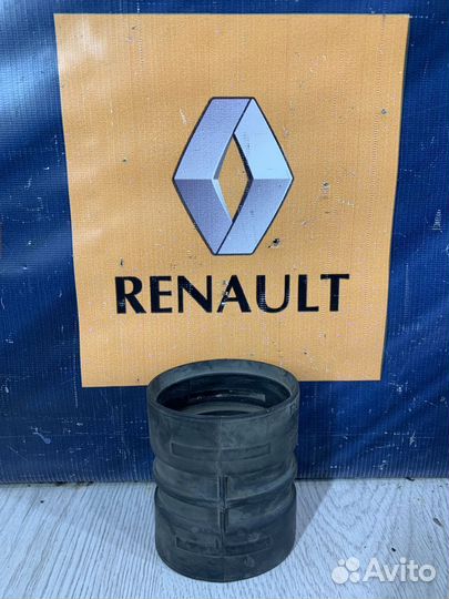 Патрубок воздушного фильтра Renault megane 3