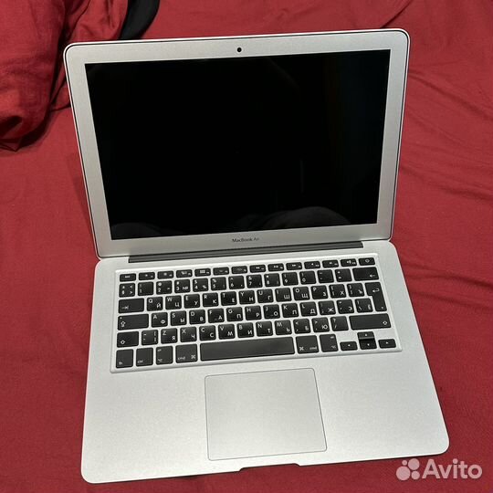 Apple Macbook Air Early 2016