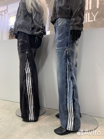 Джинсы Balenciaga Adidas type