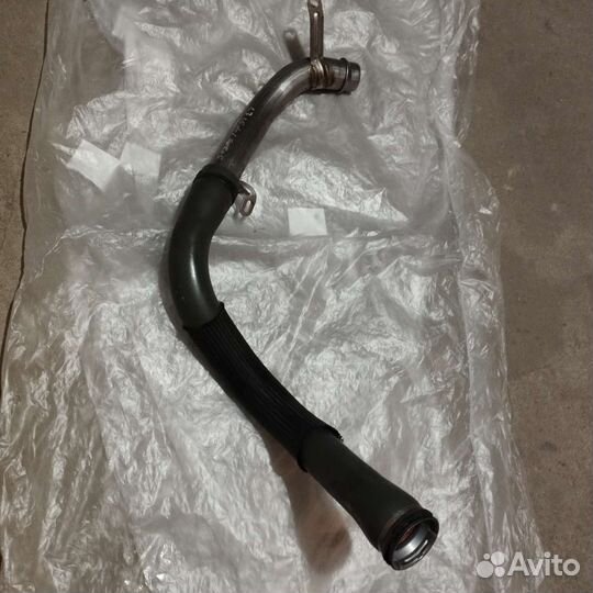 Патрубок интеркулера лагуна3