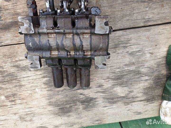 Распределить