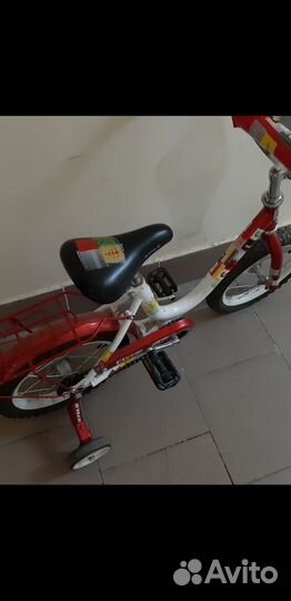 Велосипед детский с боковыми колесами