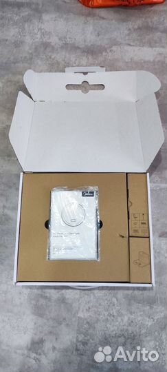 Робот пылесос midea vcr12