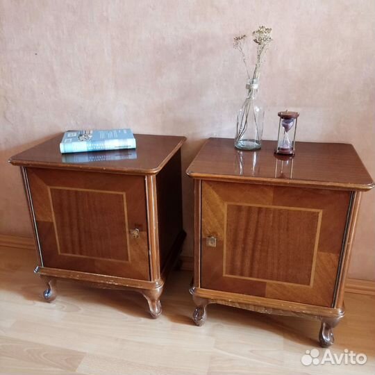 Тумба прикроватная