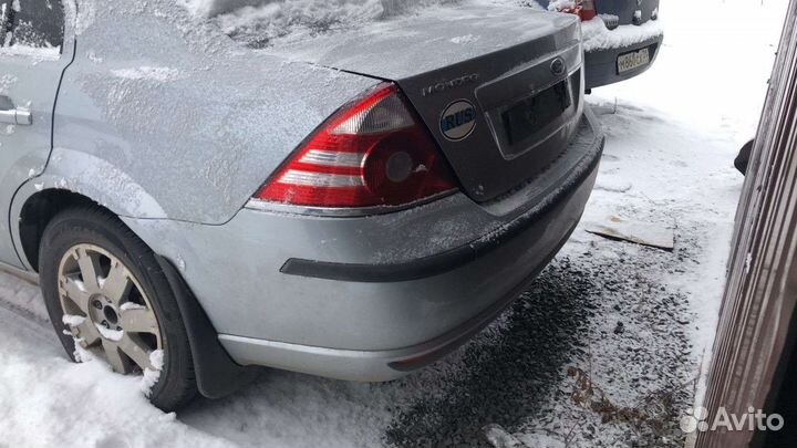 Крышка багажника Форд Мондео 3 Ford Mondeo III