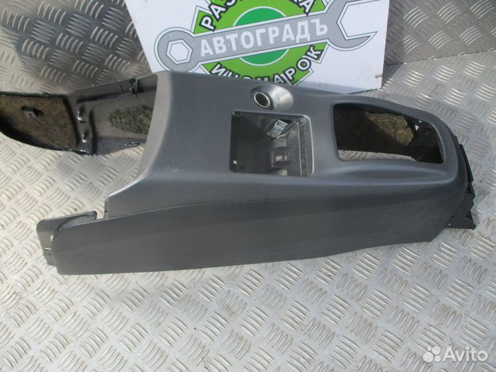 Центральная консоль Mitsubishi Lancer 9