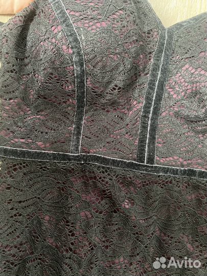 Платье guess 42-44