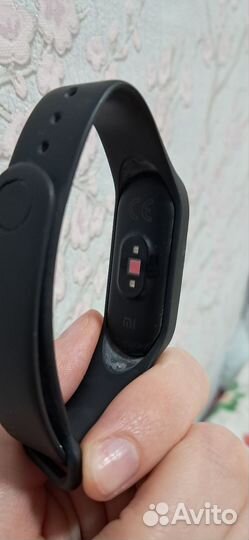 Смарт-часы Xiaomi Mi SMART Band 4