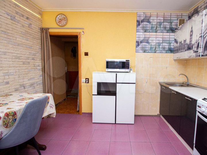 3-к. квартира, 65,5 м², 1/10 эт.