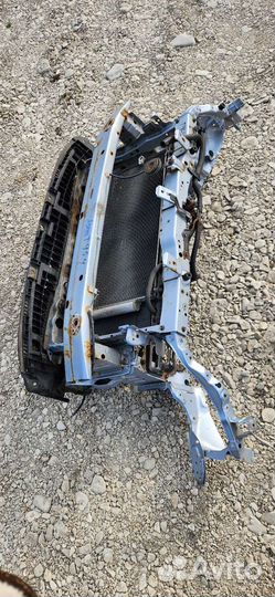 Телевизор toyota auris