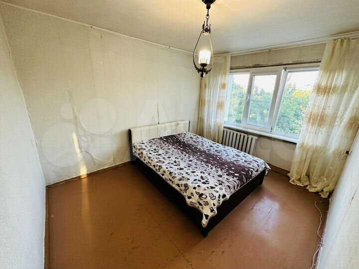 4-к. квартира, 60 м², 5/5 эт.