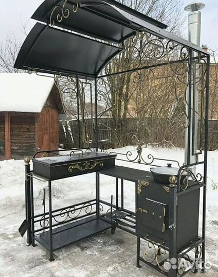 Беседка с мангалом