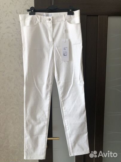 Белые брюки Александр Богданов Alexander Bogdanov