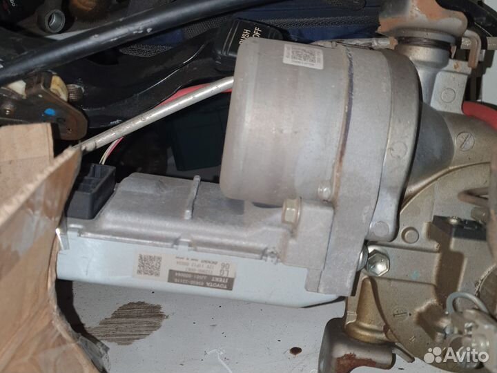 Электро усилитель руля тойота камри SV50. SV55