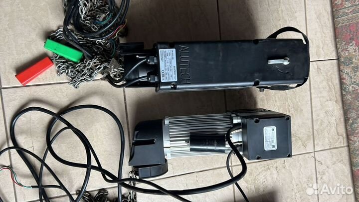 Привод для секционных ворот бу