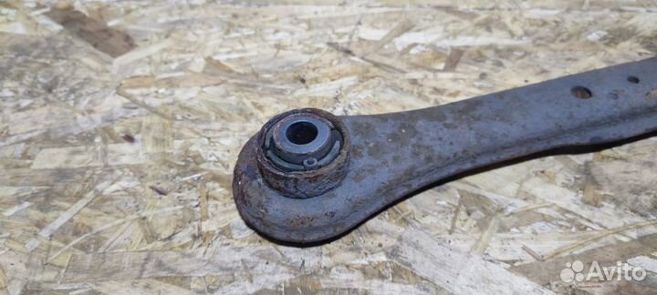 Рычаг задний поперечный Land Rover Freelander 2.2