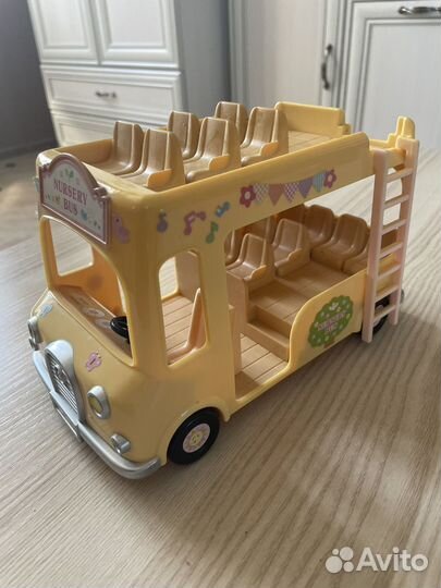 Sylvanian families автобус