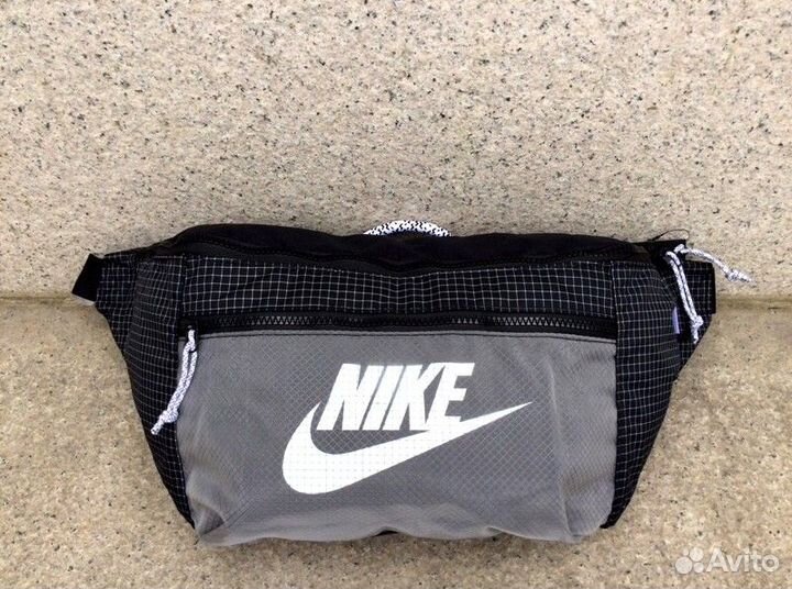 Сумка поясная Nike TRL Tech Waistpack