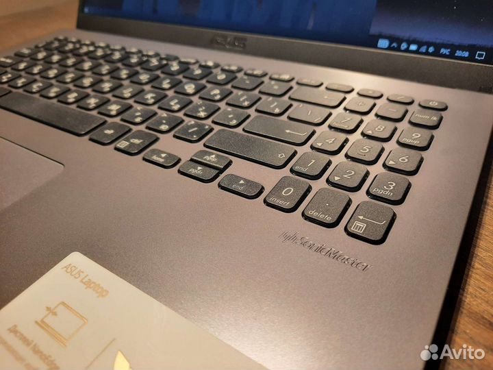 Мощный ультрабук Asus Core i5-8265 8Gb DDR4 SSD256