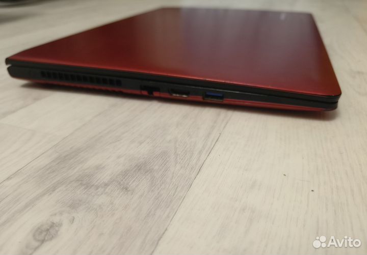 Lenovo Core i5 4210U/AMD Radeon R5 M230 2Gb/8/SSD