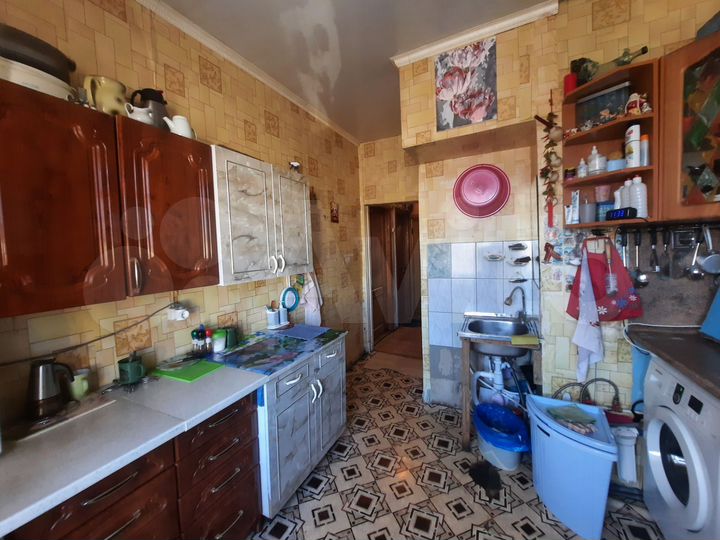 Комната 22 м² в 3-к., 3/3 эт.