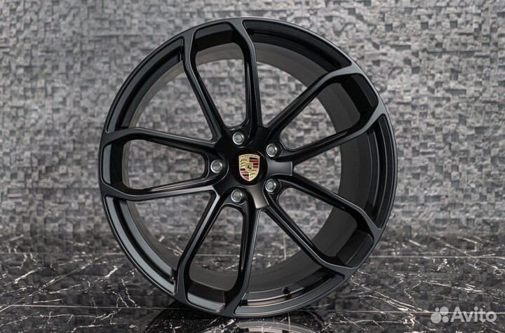 Кованые диски R22 для Porsche Cayenne New