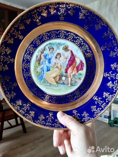 Кобальтовое блюдо Три грации