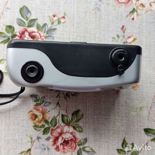 Плёночный фотоаппарат времён СССР