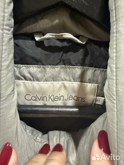 Calvin klein пуховик мужской 46-48 размера