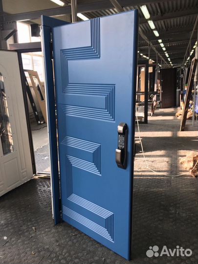 Двери на заказ (в магазине 30 образцов)