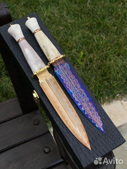 Нож из дамасской стали арт. 899