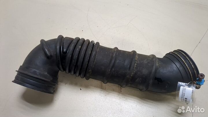 Патрубок воздушного фильтра Toyota Land Cruiser Prado (150) - 2009