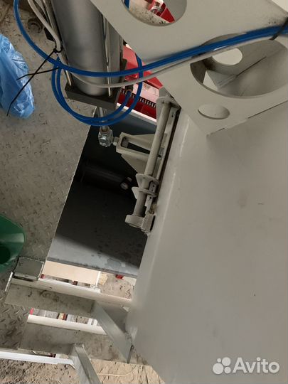 Линия прессования бордюров и брусчатки