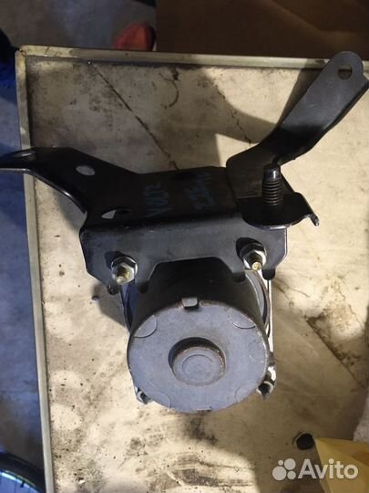 Мотор насоса абс Тойота Матрикс