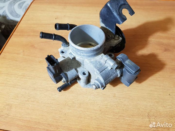 Дроссельная заслонка Hyundai Elantra hd