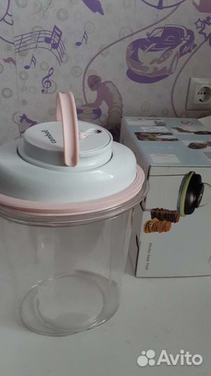 Контейнер 3,5л.с вакуумным насосом с ручкой