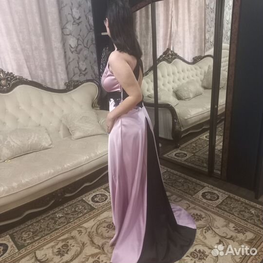 Вечернее платье в пол со шлейфом 46-48