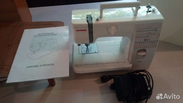Швейная машина Janome бу