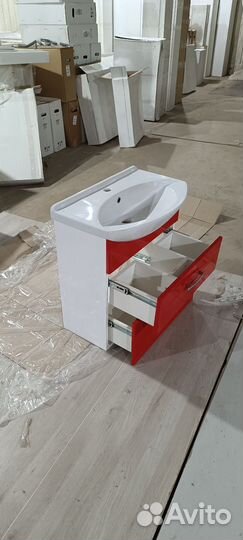 Тумба с умывальником 65 см. Красный
