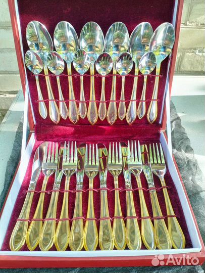 Набор столовых предметов,новый, в коробке