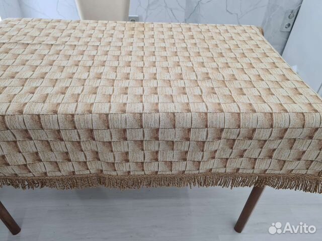 Скатерть гобеленовая