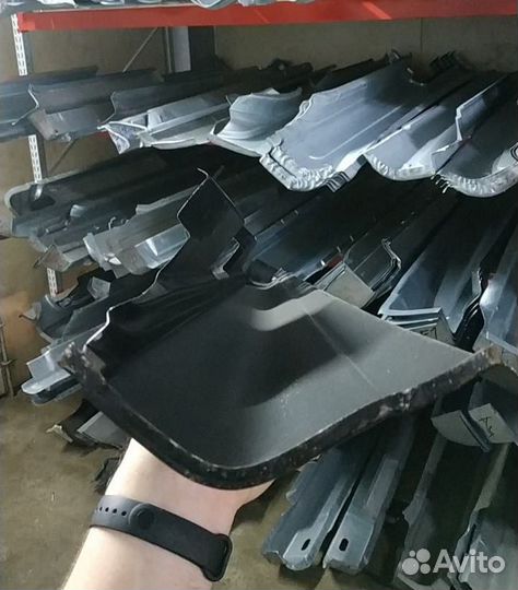 Порог левый Hyundai Accent (X3) 1994-2000 (Klokker