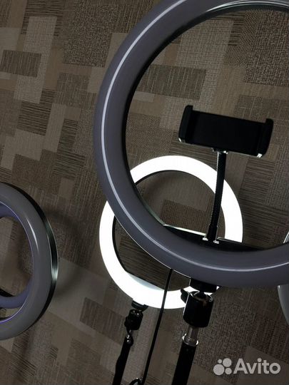 Кольцевая лампа