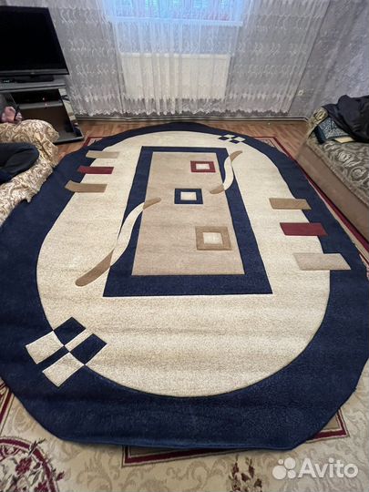 Ковры и поласы бу